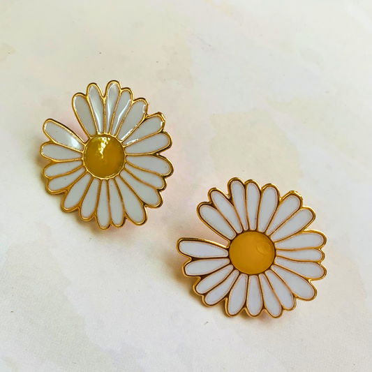 Daisy Stud Earrings